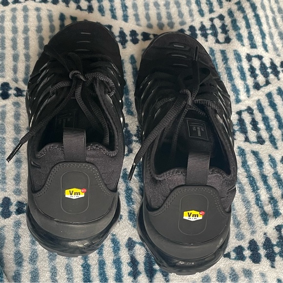 •NWOT• NIKE AIR VAPORMAX PLUS Black Nike Sneakers Shoes •FREE SHIPPING• - Picture 14 of 16